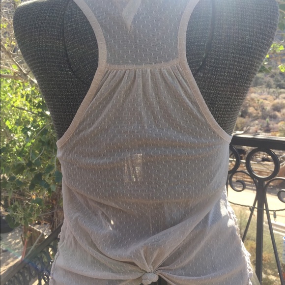 Lace top - Picture 3 of 3